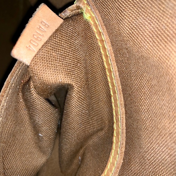 Louis Vuitton Alma bag
